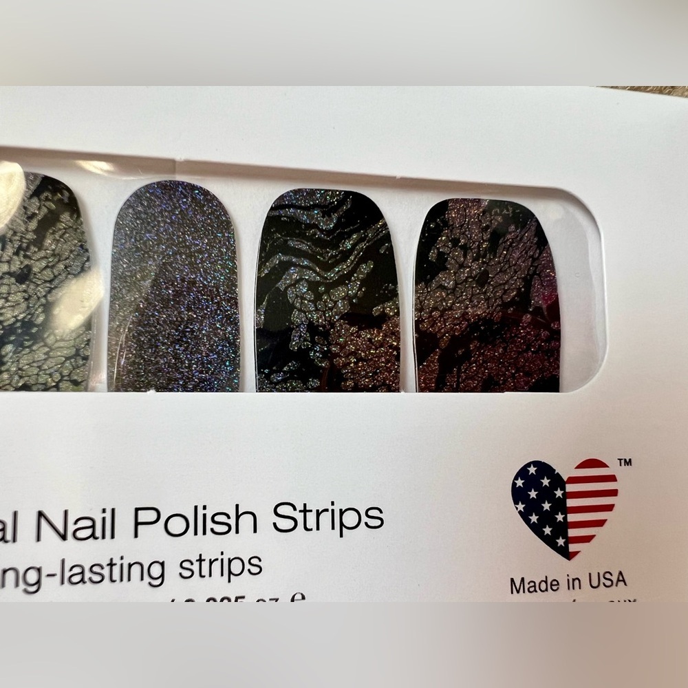Unopened Color Street nail strips Magic Potion - Picture 2 of 4